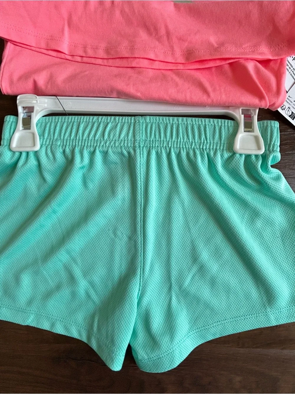 Nike Girls Two Piece Set Size 5 Heart Shirt & Shorts